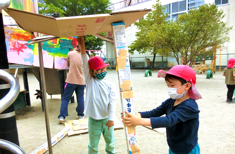 2021年5月 SuruSu上陽こども園 子どもたち花祭りの様子