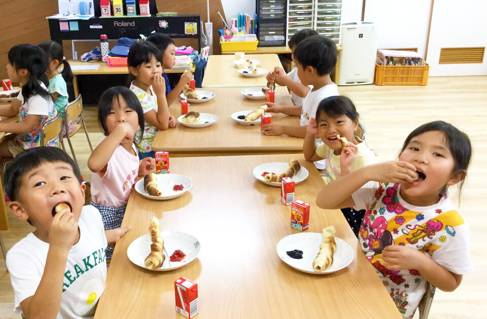 SuruSu祝昌こども園 ぬでちゃんと遊ぼうの様子 2021年8月