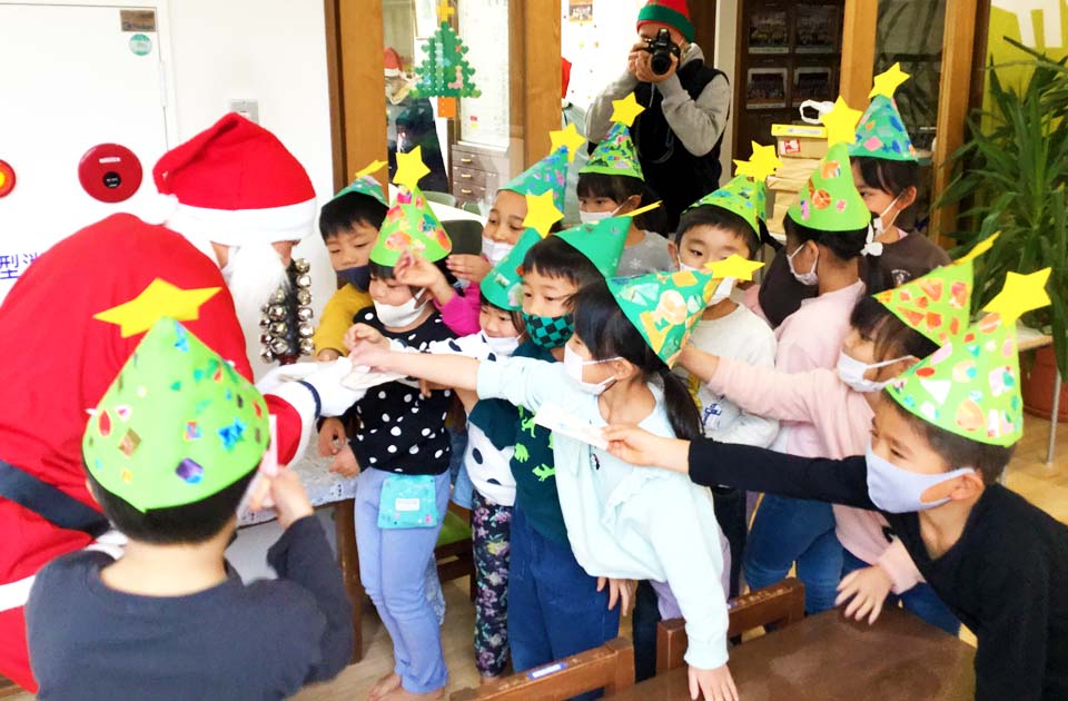 2021年12月 SuruSu祝昌こども園 クリスマス会の様子